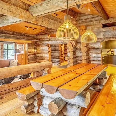 Casa vacanze Lumikenttien Kutsu By Interhome *